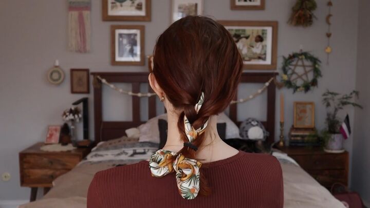 3 gorgeous and super easy cottagecore hairstyles, Hairstyle 1 Cottagecore hair scarf