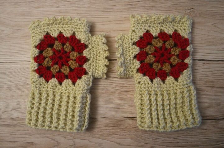 granny square fingerless mittens pattern, granny square fingerless mittens pattern