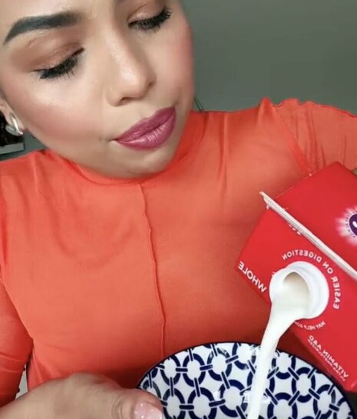 2 Ingredient Makeup Remover  Upstyle