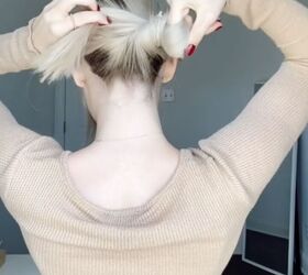 This claw clip idea is about to become your new favorite hairstyle (perfect for Thanksgiving!)