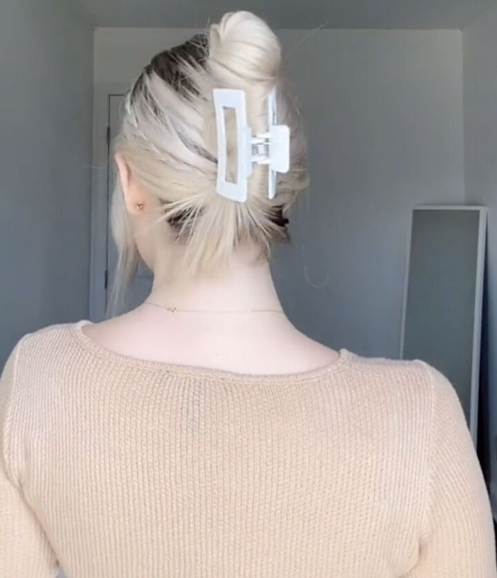 keep your hair out your food with this thanksgiving hairstyle