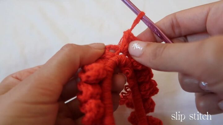 fun crochet hair scrunchie tutorial, Slip stitch