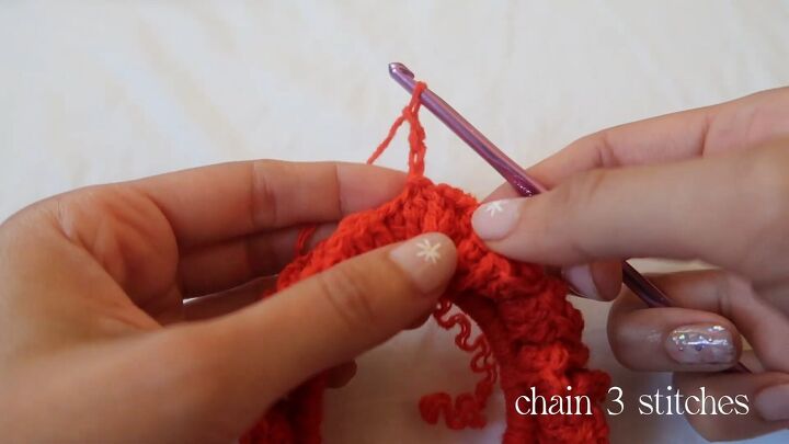 fun crochet hair scrunchie tutorial, Chain stitch