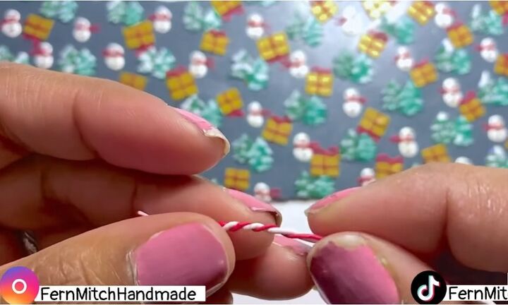 how to diy polymer clay christmas earrings, Making candy canes