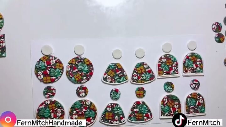 how to diy polymer clay christmas earrings, Baking the earrings