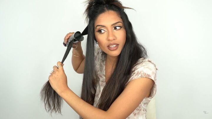 flat iron hack super easy at home faux blowout, Using a flat iron