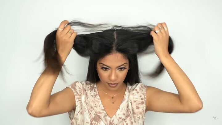 flat iron hack super easy at home faux blowout, Parting the hair