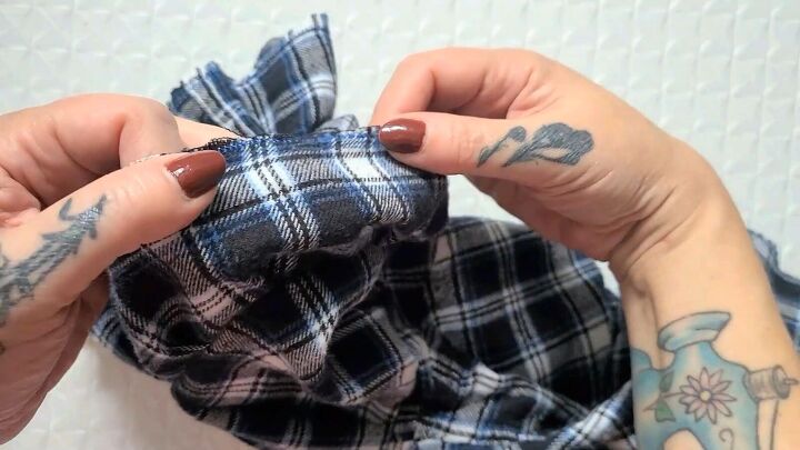 how to upcycle an old plaid shirt into a cute ruffle top, Finishing the sleeves