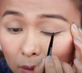 This simple and beautiful eye makeup look has become more than a trend, it's a timeless classic