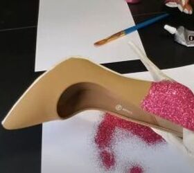 how to diy gold and pink glitter heels, Adding the glitter