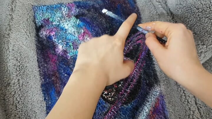 custom painting tutorial diy an awesome galaxy jacket, Adding stars