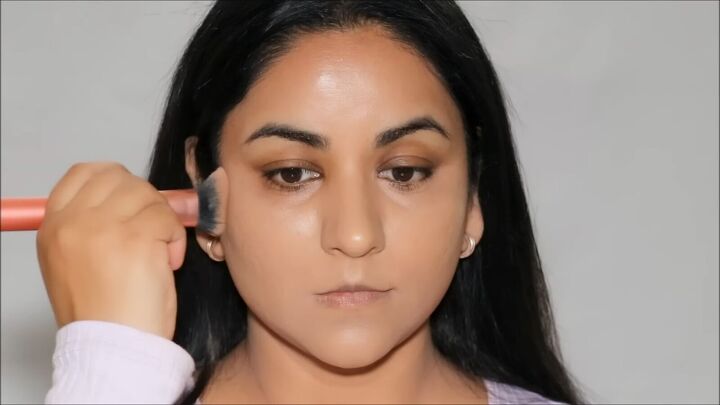 blush hack tutorial how to get airbrushed looking skin, Adding contour