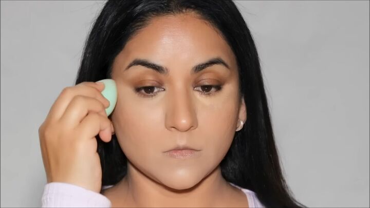 blush hack tutorial how to get airbrushed looking skin, Blending concealer