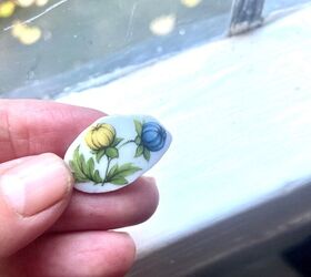 How to Create a Badge Pin From Old Teacups