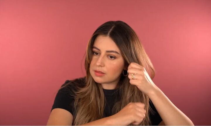 How To Cut Micro Bangs Using A Razor Easy DIY Hair Tutorial: How to Cut Curtain Bangs with a Razor | Upstyle