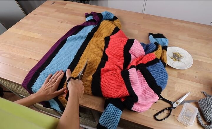 cute and easy ways to upcycle old sweaters, Cutting
