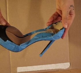 how to diy gorgeous louboutin dupe heels, Fully taped shoe