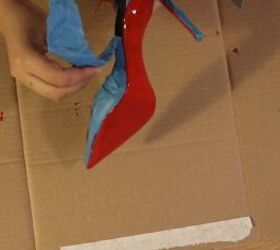 how to diy gorgeous louboutin dupe heels, Removing the tape