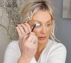 Incredible Spoon Makeup Hack Tutorial Upstyle