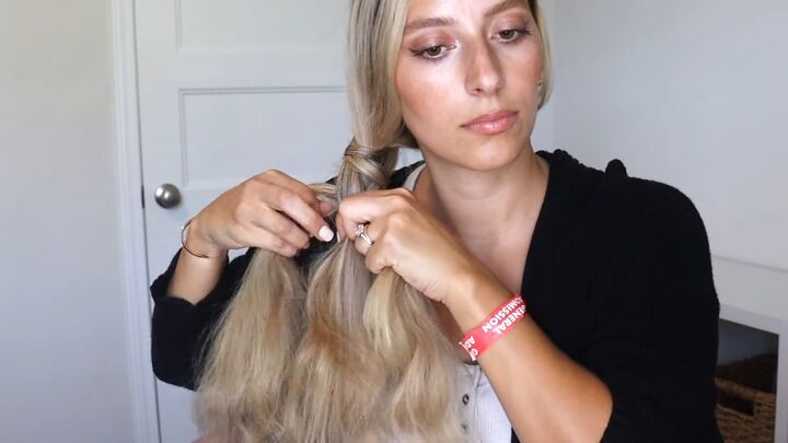 Easy Side Braid Fall Hairstyle Tutorial | Upstyle