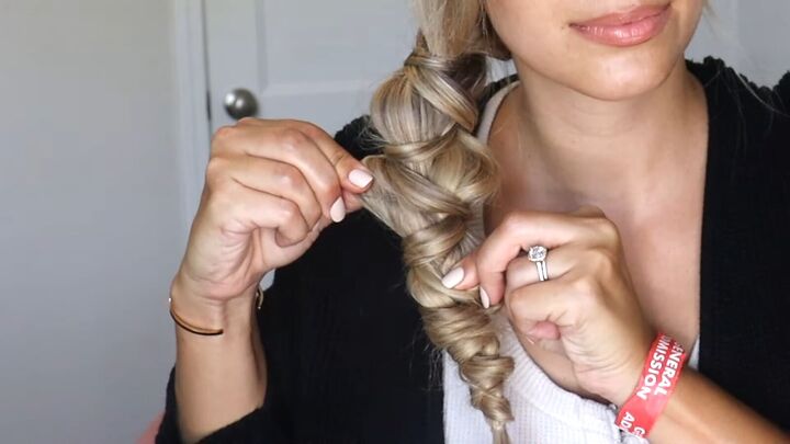 easy side braid fall hairstyle tutorial, Volumizing the side braid updo