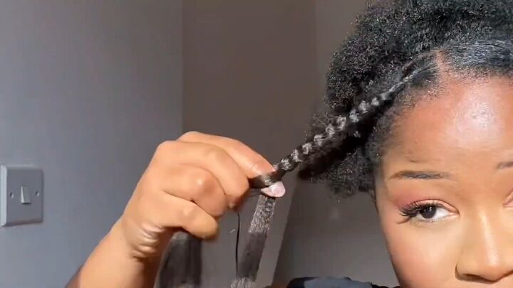 easy long knotless braids with beads tutorial, Braiding the hair