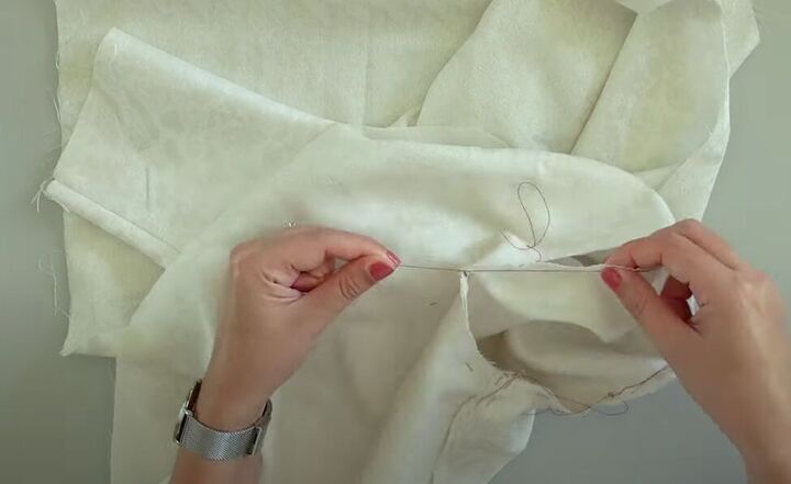 how to diy a sleek quilted jacket, Assembling the lining
