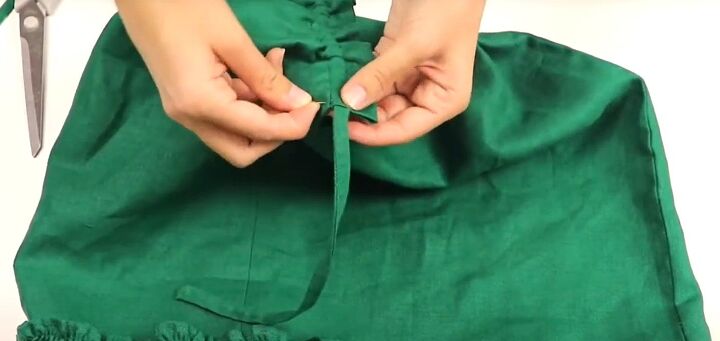 sewing tutorial how to diy a christmas party dress, Attaching the ties