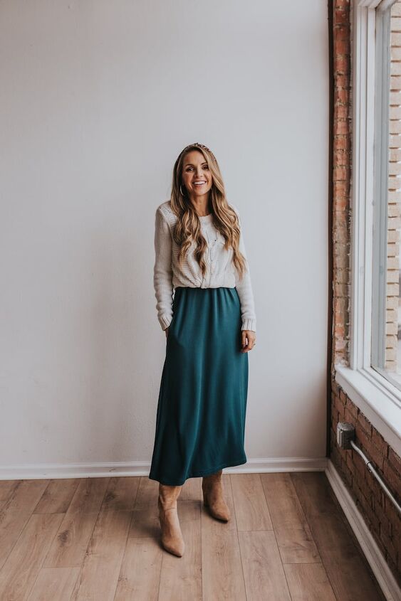 How to Layer A Sweater Over a Dress | Upstyle How to Layer A Sweater Over a Dress | Upstyle