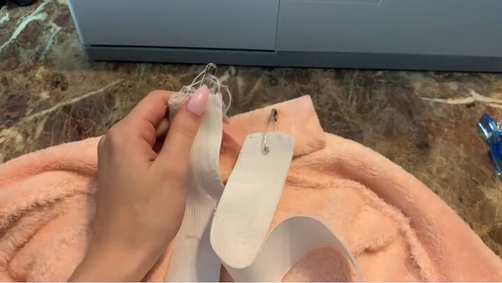 how to diy a fuzzy circle skirt, Inserting the elastic