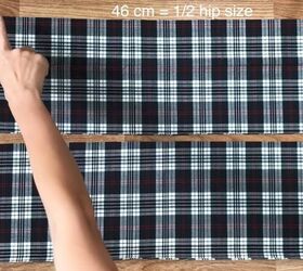 no pattern sewing tutorial diy a gorgeous ruffle hem skirt, Cutting out the ruffle fabric