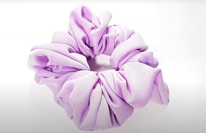 easy sewing tutorial how to diy a scrunchie in 3 different sizes, DIY big scrunchie