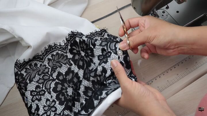 how to diy an easy designer inspired lace shirt dress, Revealing buttons