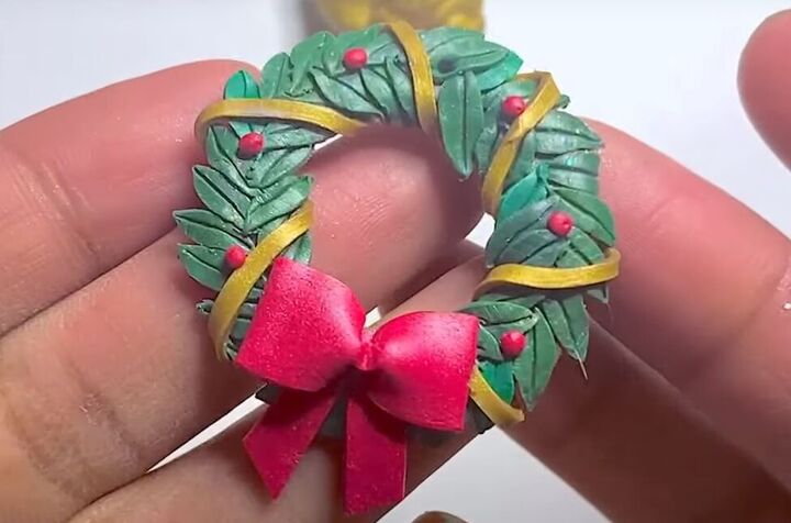 how to make super cute polymer clay christmas wreath earrings, Progress shot