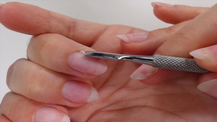 save a fortune with this diy gel nails tutorial, Removing cuticles