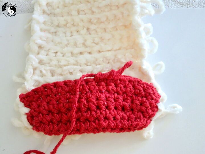crochet phone pouch santa inspired, Pouch starting to form on back of work