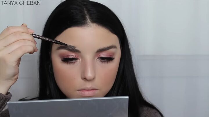 how to achieve a super glam rose gold eyeshadow look for christmas, Filling in brows