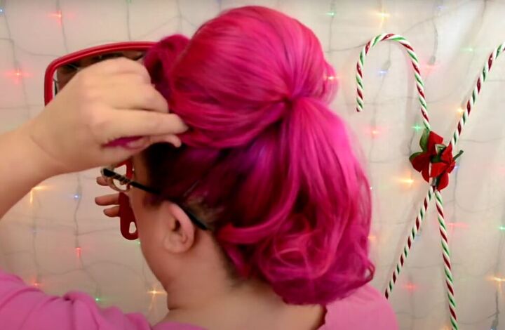 how to create a gorgeous vintage updo for the holidays, Style the chignon