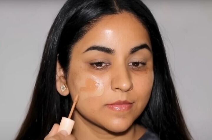 10 super easy concealer hacks for flawless makeup, Fixing foundation color