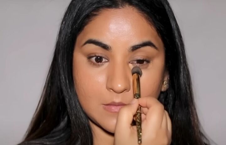 10 super easy concealer hacks for flawless makeup, Blending concealer