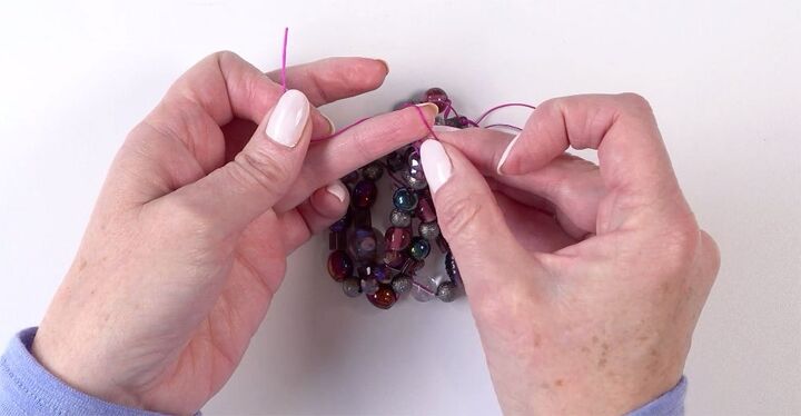moody triple strand stretch bracelet tutorial
