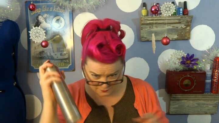 easy vintage christmas hairstyle tutorial, Spraying hair