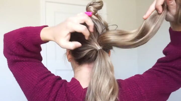 try out this awesome ponytail hack for voluminous hair, Pulling hair through hole