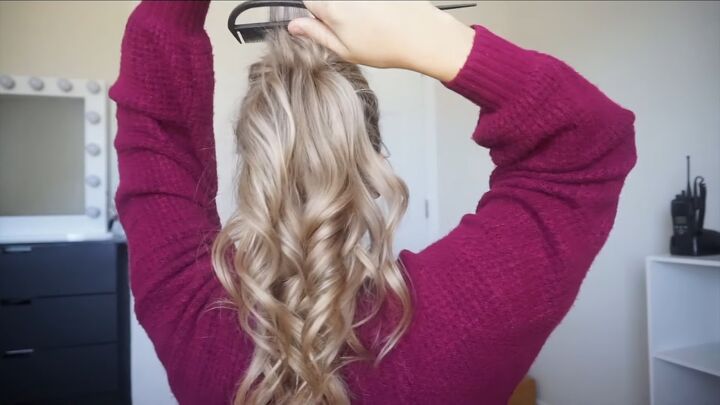 try out this awesome ponytail hack for voluminous hair, Teasing the ponytail