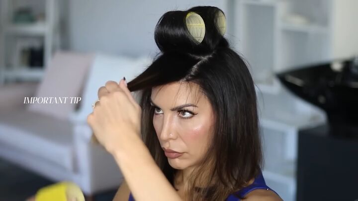 learn how to do a super glam voluminous blowout at home, Adding rollers