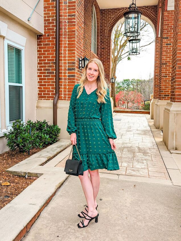 Easy Last Minute Christmas Outfits Upstyle easy-last-minute-christmas-outfits-upstyle