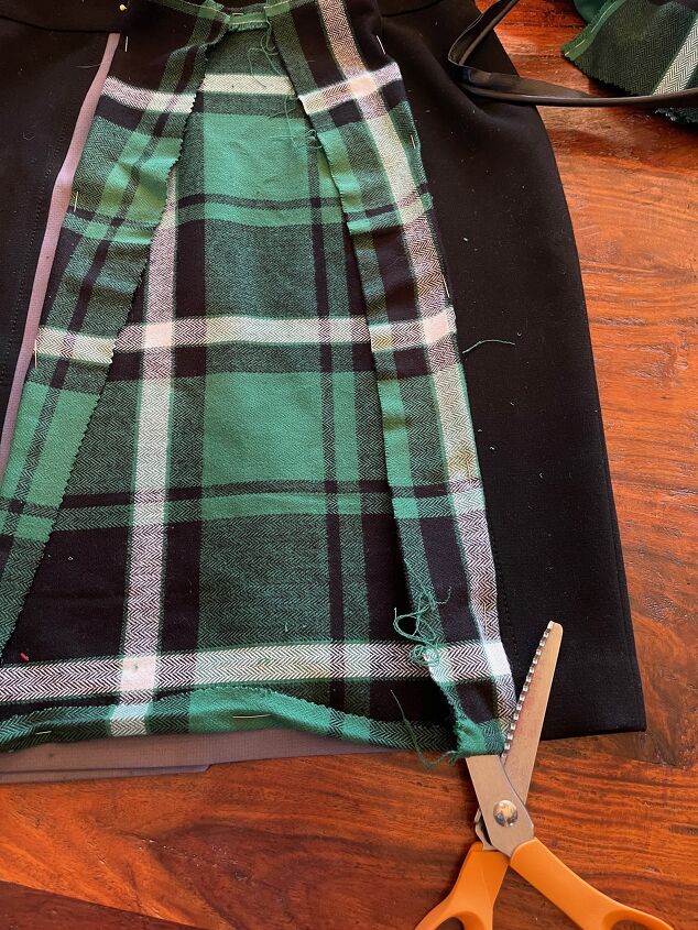 recover a thrifted skirt for a completely new look