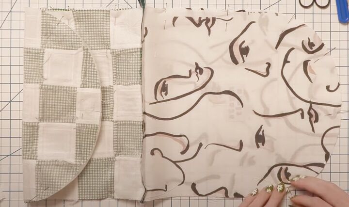 how to make a super cute checkerboard purse, Sewing the edge seams