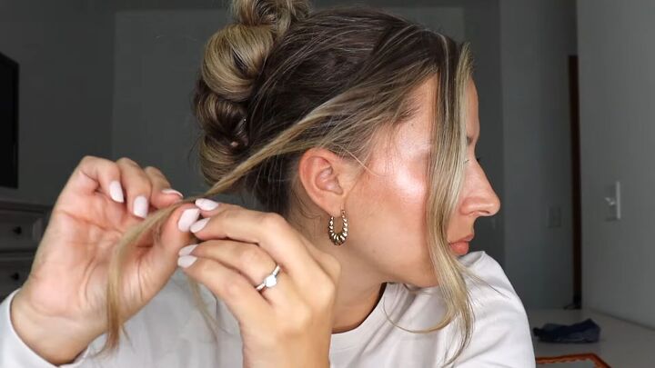 super easy 5 minute hairstyle, Styling the front