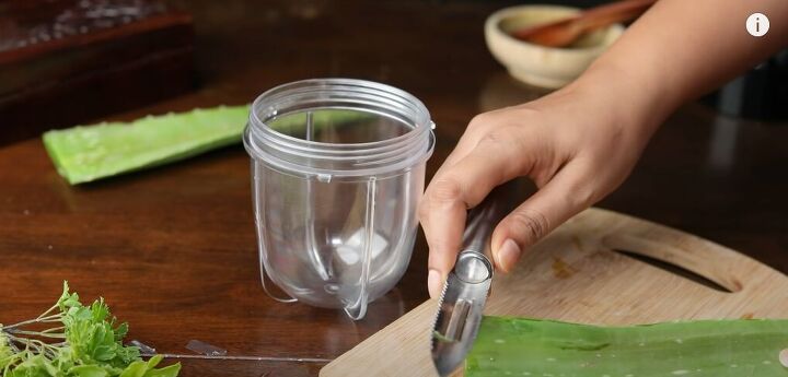 easy diy tutorial how to make aloe vera oil for long and healthy hair, Peeling the aloe vera leaf